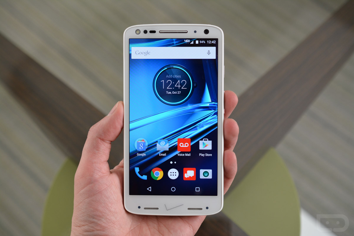 ... Giving Away 200 DROID Turbo 2 Phones Through ‘DROID Seeker’ Game