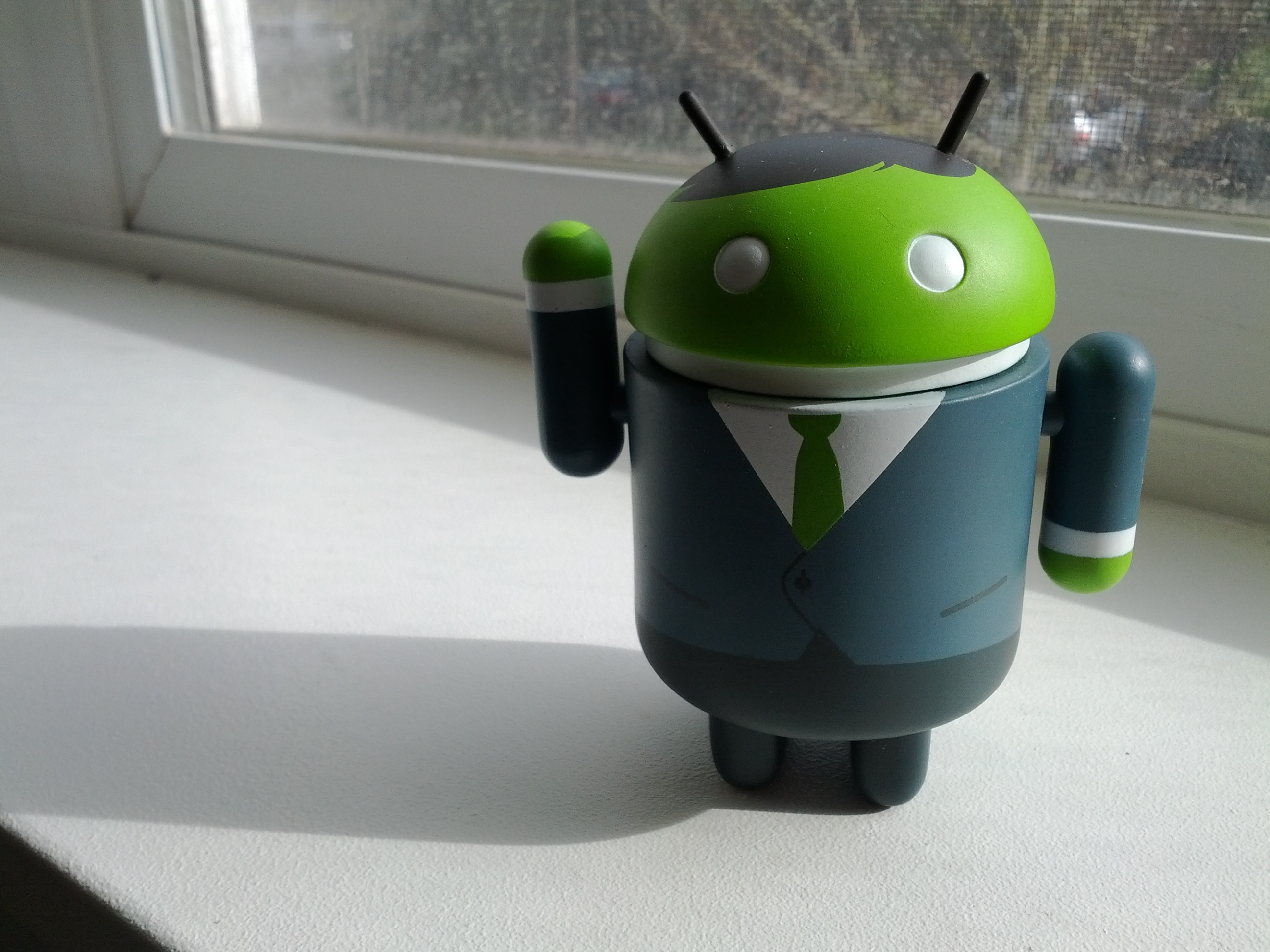 Toy android. Андроид игрушка. Игрушка андроид зеленый робот. Андроид игрушка купить. Связанная плюшевая игрушка зеленого робота андроида.