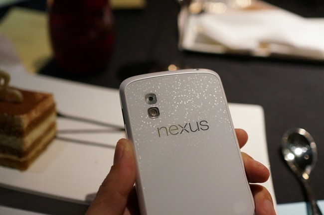 nexus 4 white2