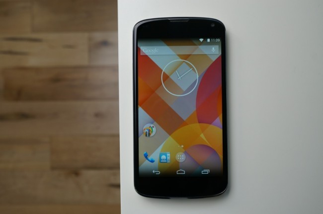 ANDROID 4.4 NEXUS 4