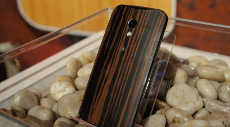 Moto X With Wood Backs to Miss Thanksgiving, Should Arrive for Holiday Shoppers (Update: Is Gold Coming Too?)