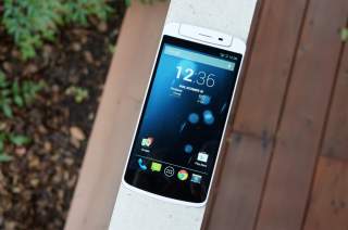 Oppo N1 CyanogenMod Edition:  Unboxing and Quick Look