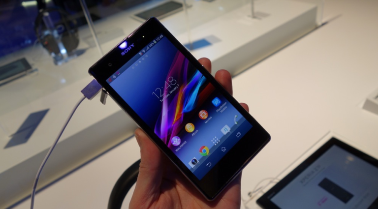 Sony Xperia Z1S Now Available Through T-Mobile Online