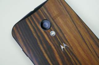 Unlocked Moto X (1st Gen) Now Getting Lollipop in the US, Here are the Changes