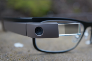 Google Certifies the First Companies for “Glass at Work” Program
