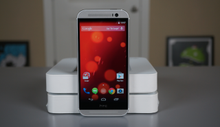 HTC One (M8) Google Play Edition Unboxing and Quick Look