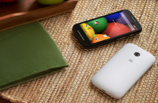 Moto E Specs