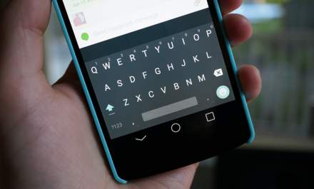 Download: Google Keyboard Version 4.0.2, Features Light and Dark Material Themes