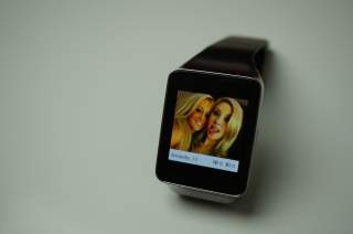 Tinder Now Compatible With Android Wear, Life is Complete