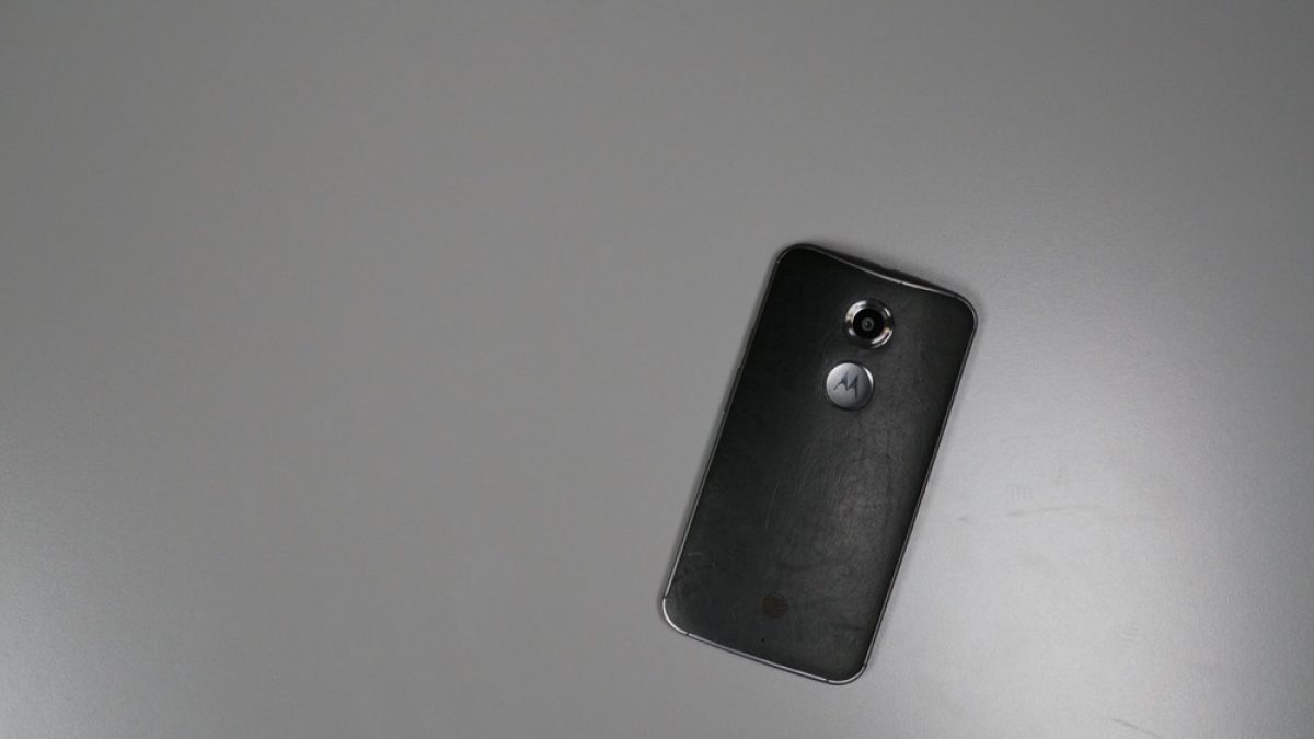 Verizon and AT&T Moto X (2nd Gen) May See Android 6.0 Update After