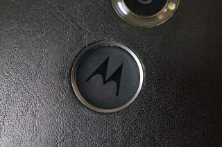 Motorola Drops No-Contract Moto X (2nd Gen) to $299, Offers Free Trial Program for 30 Days