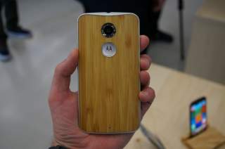 AT&T, Verizon, and US Cellular All Confirm Plans to Carry New Moto X