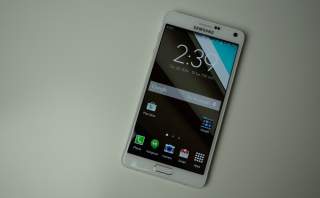 Material Wallpapers App Brings Even More MD Hotness to Your Phone