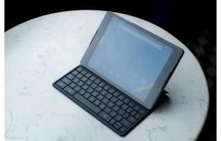 Hands-on Video and Pictures of the Nexus 9 in Use Hit the Web