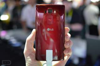 LG G Flex 2 First Look and Tour
