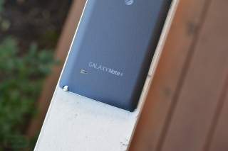 Report:  Samsung Will Release the Galaxy Note 5 in August, Because Apple.