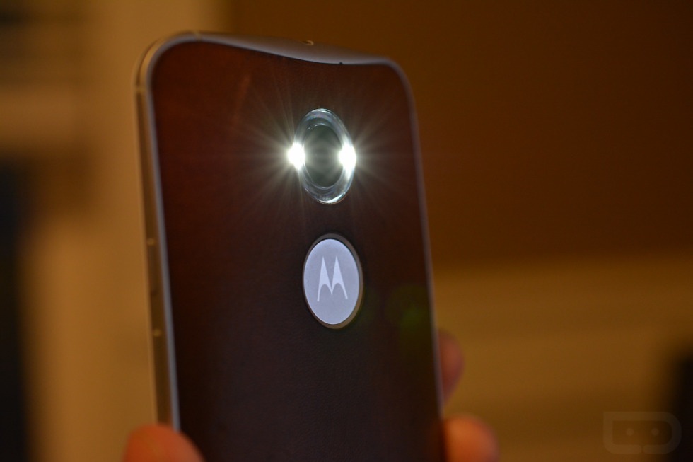 Moto E Android 5.0 lollipop OS won't download Pokemon Go