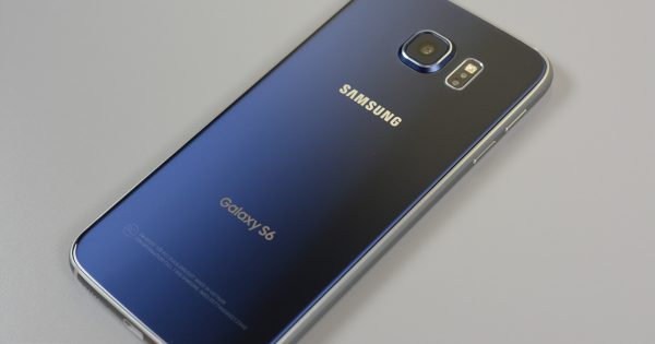 Samsung Galaxy S6 Unboxing