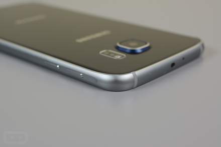 T-Mobile Galaxy S6 and S6 Edge Get Updates With Battery Improvements