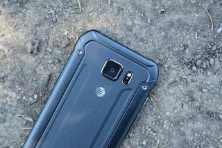 AT&T Galaxy S6 Active Gets First Update