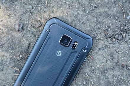 AT&T Galaxy S6 Active Gets First Update