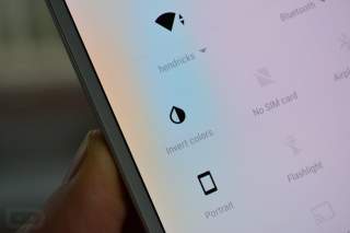 Tip: How to Get Rid of “Invert Colors” Quick Settings Tile on Your Moto X