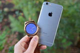 Android Wear Comes to iOS (Updated)