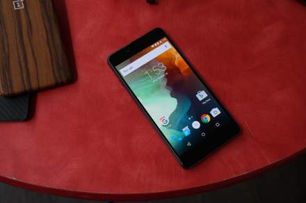 OnePlus Announces the OnePlus X, Available Via Invite System on November 19 for $249