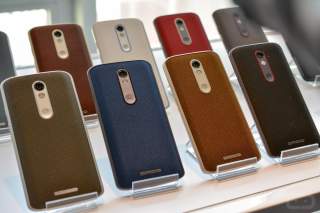 A Big Gallery of the DROID Turbo 2 and MAXX 2