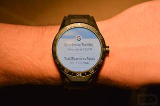 Android Wear Gets a New Google Now Collection Card, Cleaner Traffic and Navigation Cards