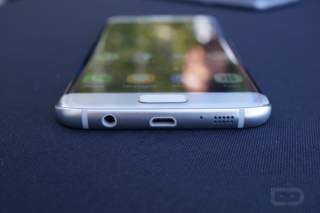 DEAL: Unlocked Galaxy S7 Edge for $425, Moto X Pure 64GB for $250 at Best Buy