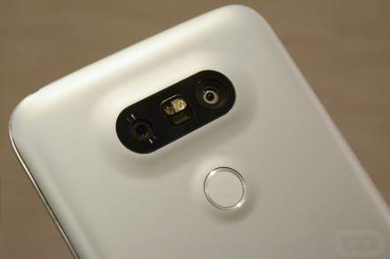 Poll: Buying the Samsung Galaxy S7, Galaxy S7 Edge, or LG G5?