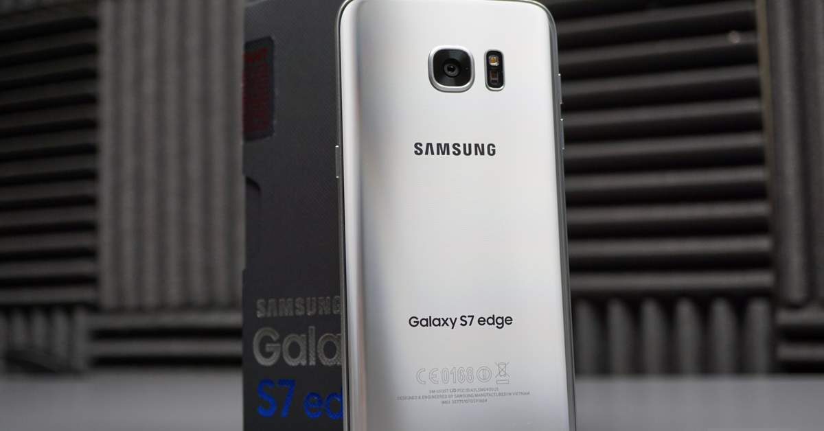 Galaxy S7 Edge Unboxing!