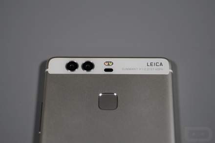 Huawei Throws Shade at Samsung to Hype Mate 10, Mentions #BeyondTheGalaxy