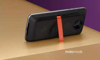 Moto and Lenovo Introduce Moto Mods, the Modules for the Moto Z