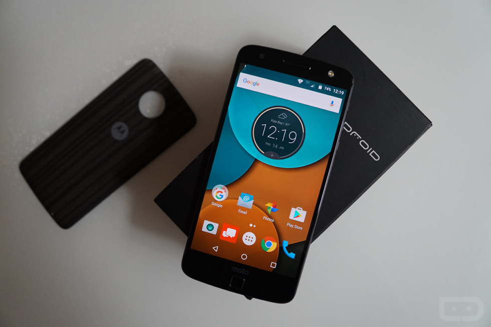 moto z droid software