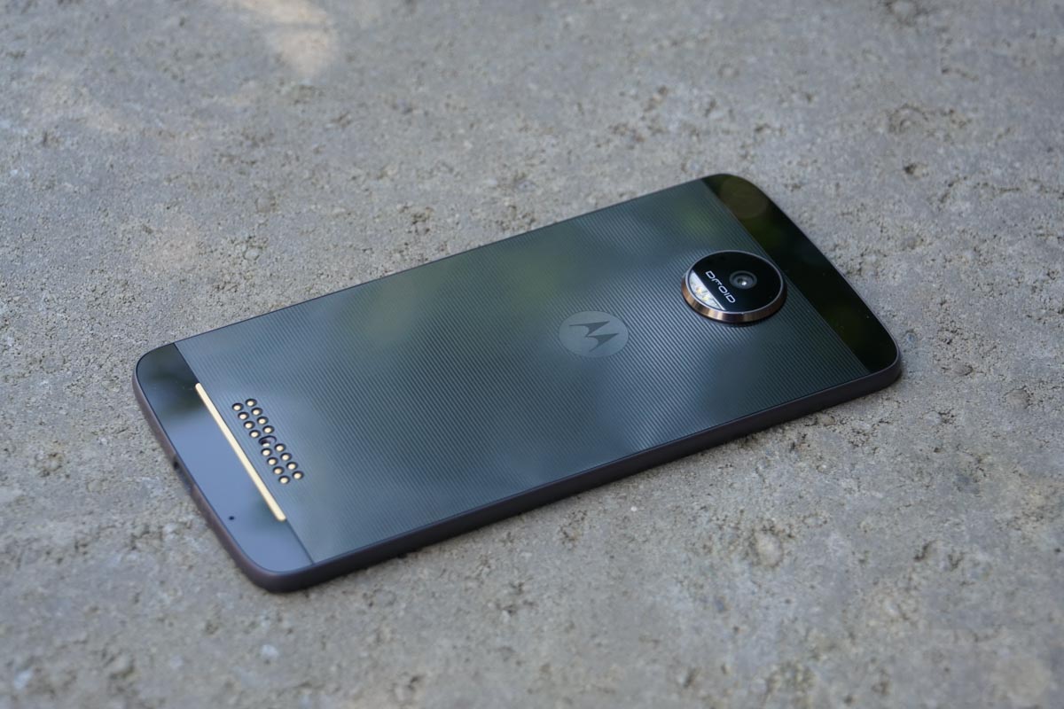 moto z review