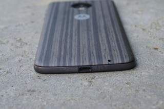 Moto Z Won’t Get Monthly Security Updates and You Never Should Have Expected Them