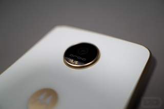 Moto Z Play DROID Now on Sale, Hasselblad True Zoom Up for Pre-Order