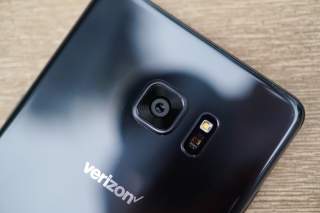 Verizon is Done With You Note 7 Holdouts: Will Kill Your Calling, Might Charge You for Cost of Phone Too