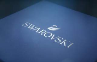 Swarovski to Introduce Android Wear Smartwatch in March