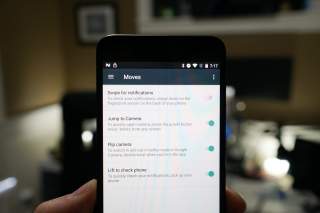 Nexus 5X Gains “Swipe for Notifications” Move in Android 7.1.2