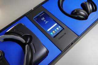 Video: Samsung’s ‘Unbox Your Phone’ Experience for the Galaxy S8