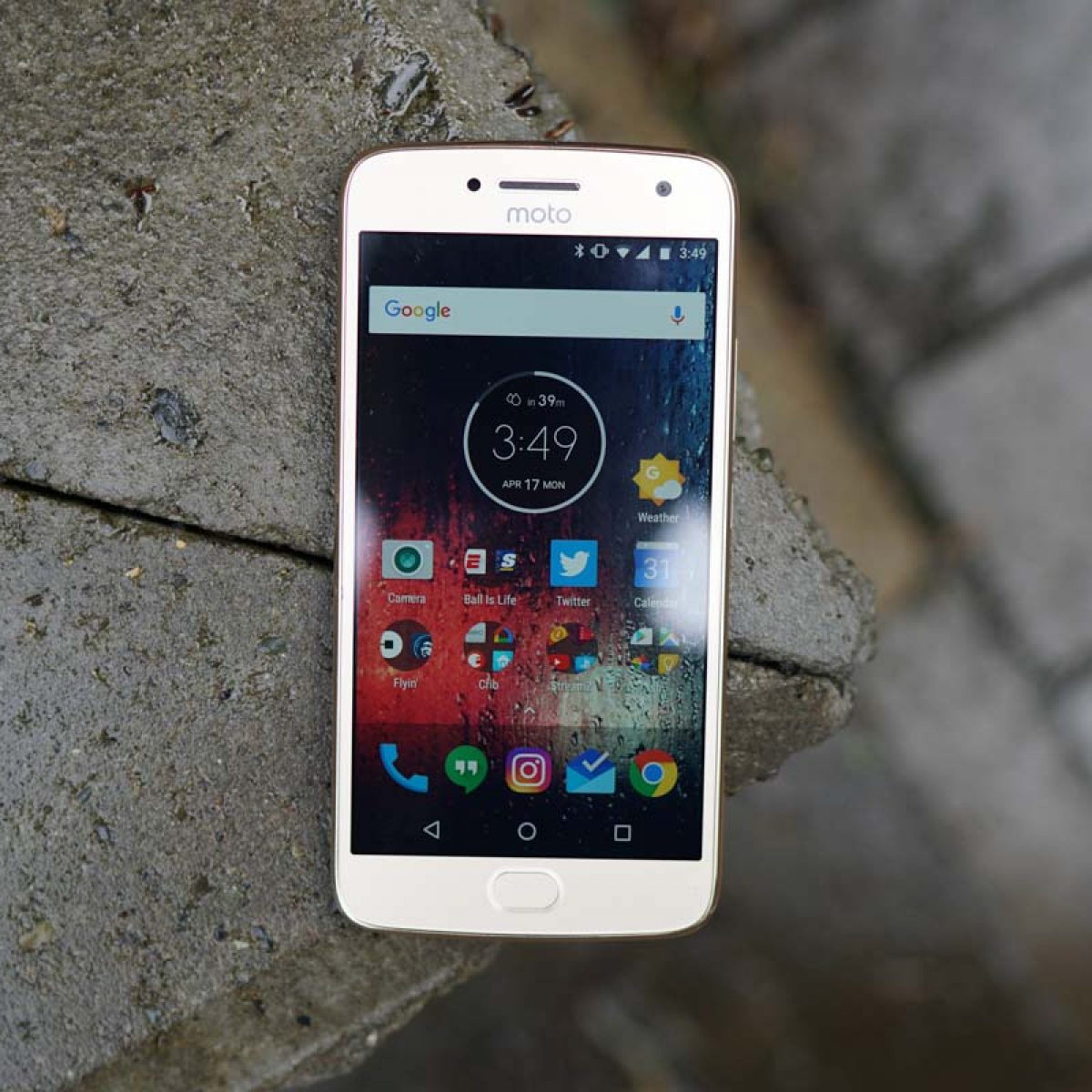 Motorola Moto G5 Plus review: The best budget phone money can buy - CNET