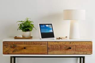 Amazon Echo Show is the New Touchscreen Echo Device, Priced at $230