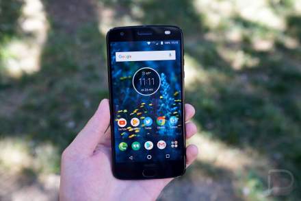 Wednesday Poll: Are You Going to Buy the Moto Z2 Force?