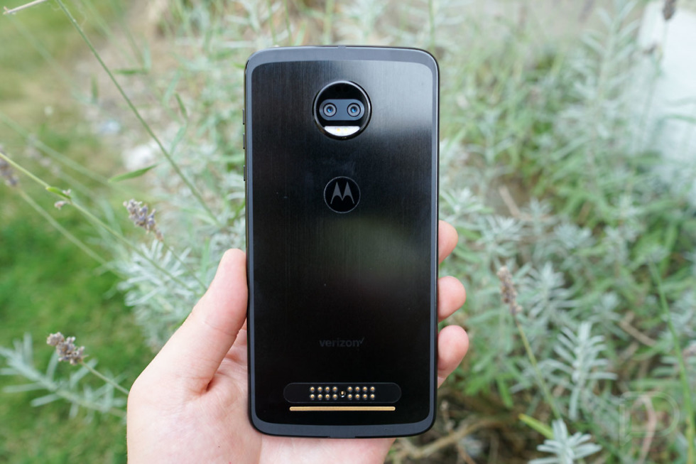 Moto Z2 Force Review: Wait, the Battery is Smaller This Year?
