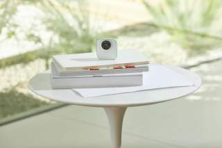 Google Clips, a $249 GIF-Making Machine for Your Family