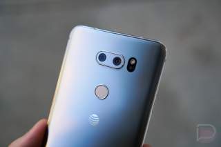 GIVEAWAY: Win 1 of 2 LG V30s From Droid Life and AT&T!