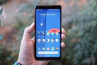 Google Says Pixel 2 XL Display is “In Line” With Other Premium Phones, Ups Warranty to 2 Years Anyway